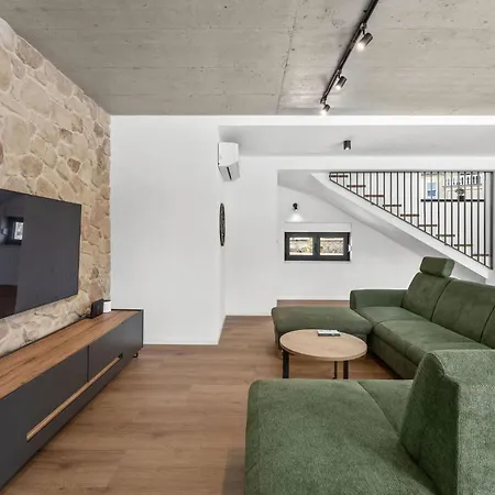 Holiday home Gorgeous In Kod Sibenika With Sauna Dubrava (Sibenik-Knin)